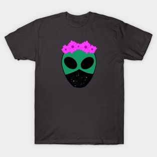 Female alien wearing flower crown and face mask T-Shirt